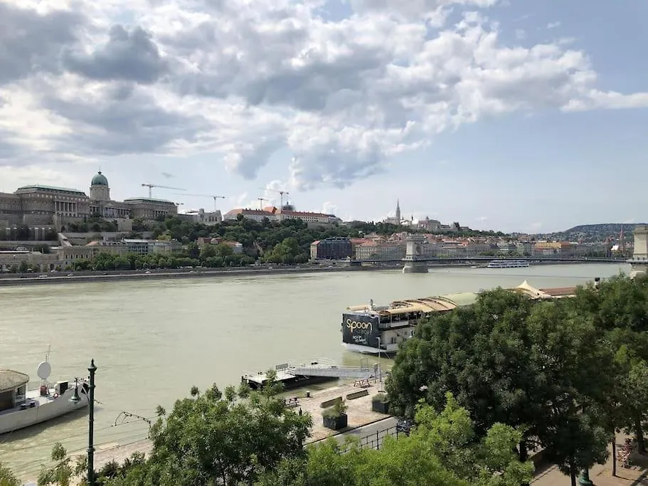Baroque Danube Panorama Red Apartment Budapest